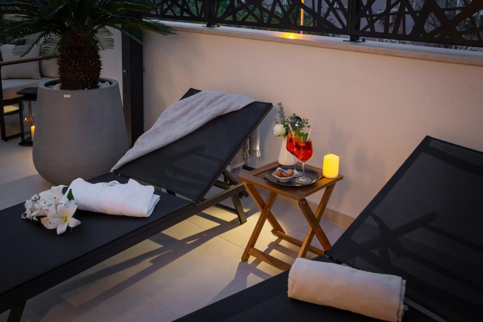 Luxury Apartment Silvery In Split Center With Jacuzzi, Sauna And Parking Exterior foto