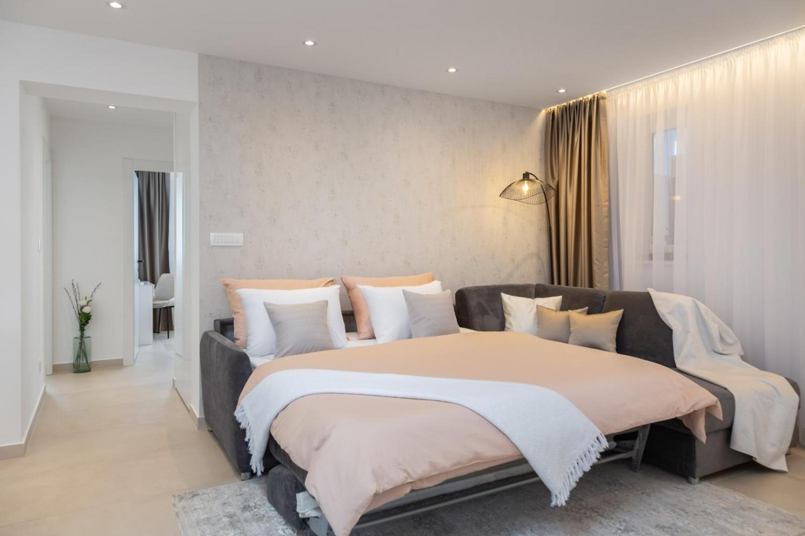 Luxury Apartment Silvery In Split Center With Jacuzzi, Sauna And Parking Exterior foto